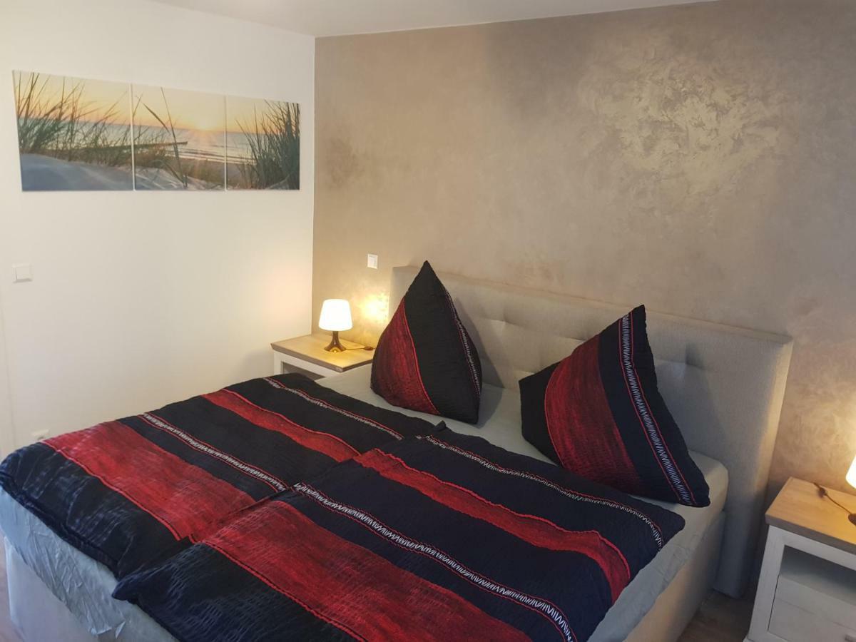 Apartment Claudia Sinsheim Eksteriør bilde