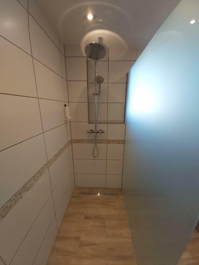 Apartment Claudia Sinsheim Eksteriør bilde