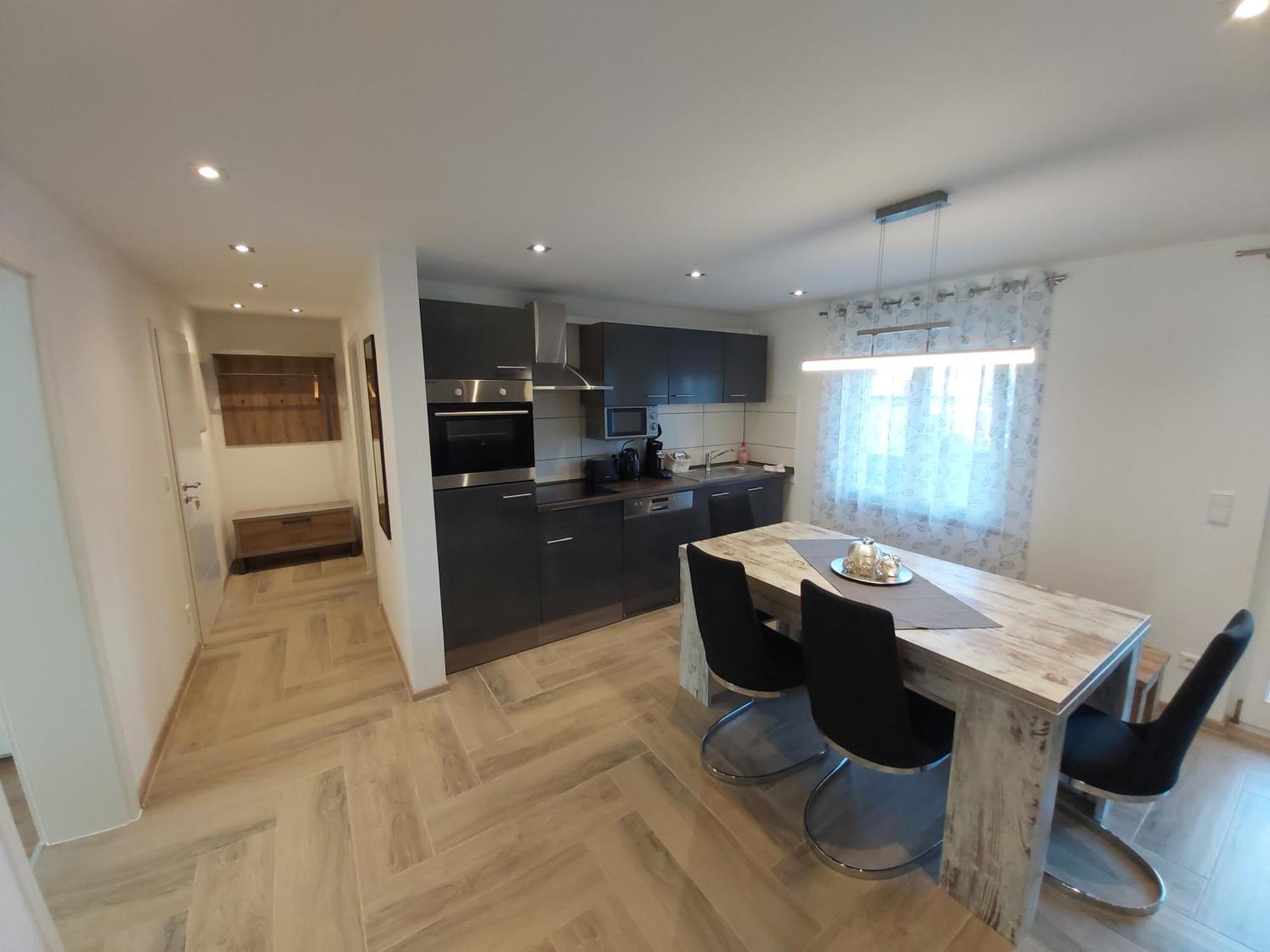 Apartment Claudia Sinsheim Eksteriør bilde