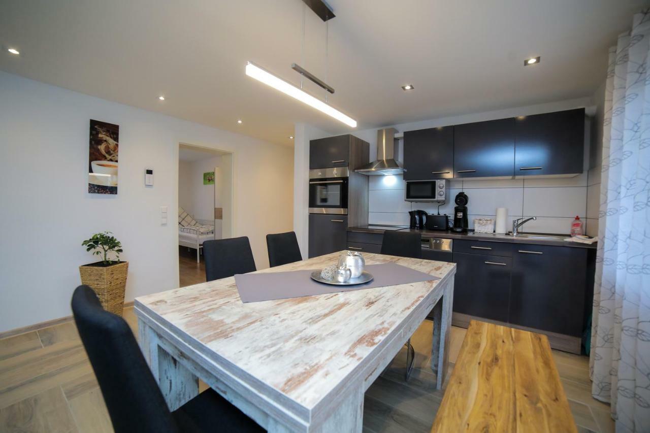 Apartment Claudia Sinsheim Eksteriør bilde
