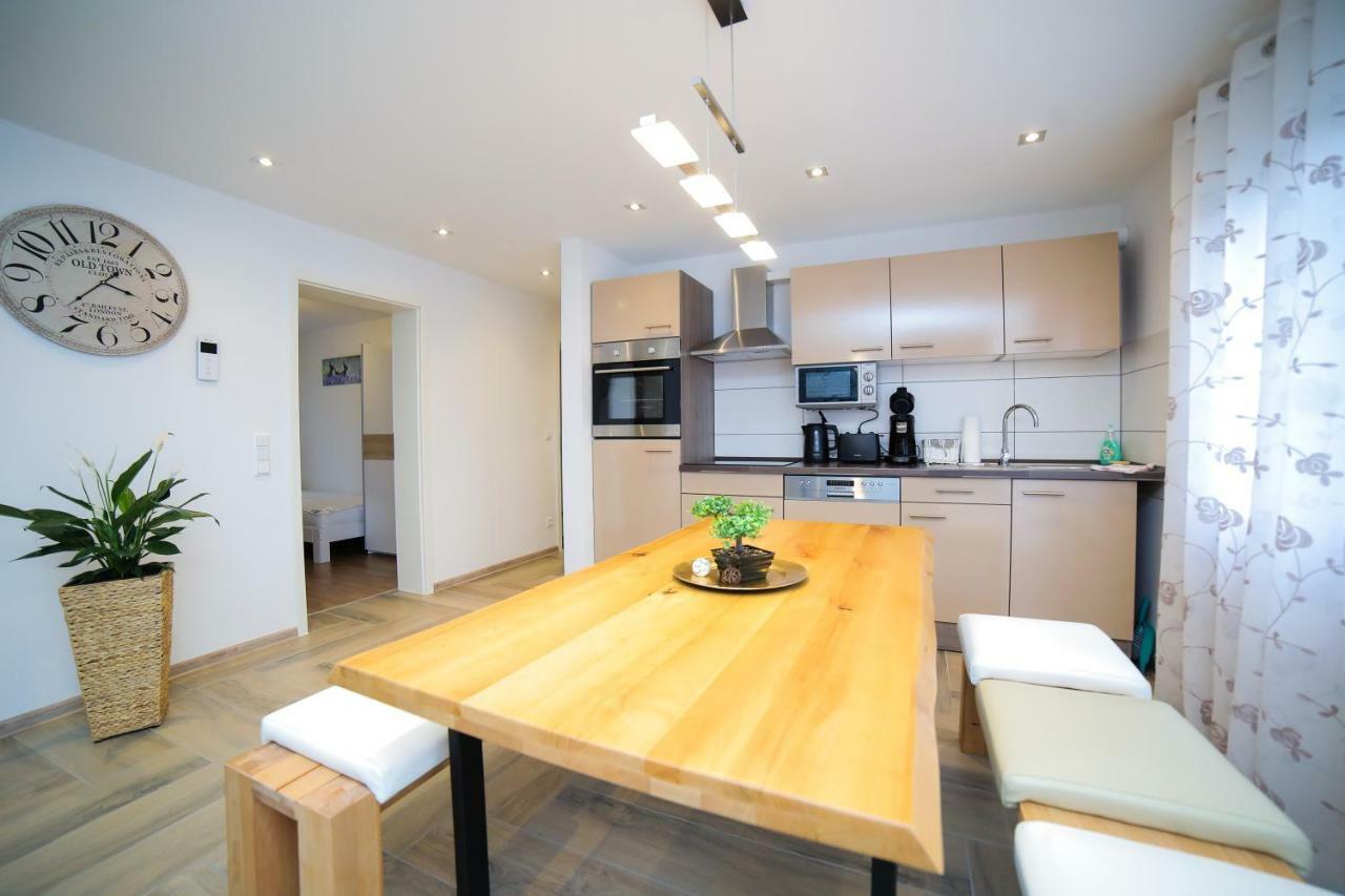 Apartment Claudia Sinsheim Eksteriør bilde
